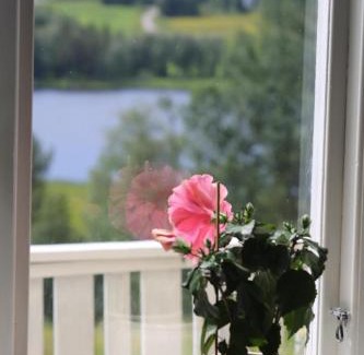 Ramvik Maison | Lakeside House, Storstugan
