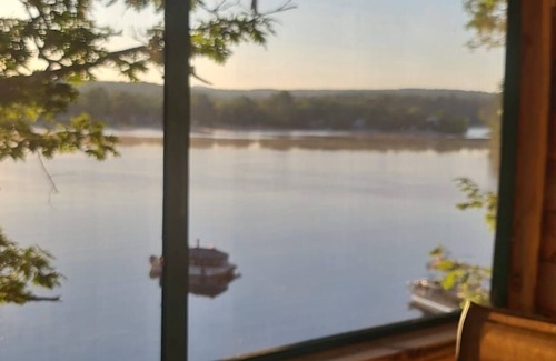Winnisquam Appartement | Lakeside King Studio 28