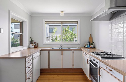 Lake Macquarie City Council Maison | Lakeside living getaway