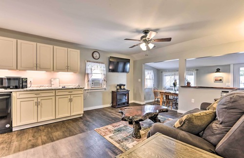 Lodi Cottage | Lakeside Lodi Hideaway w/ Dock & Nearby Parks