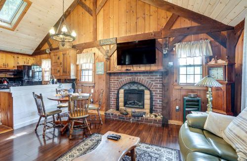 Rindge Maison | Lakeside Log Cabin with Porch in Monadnock Region