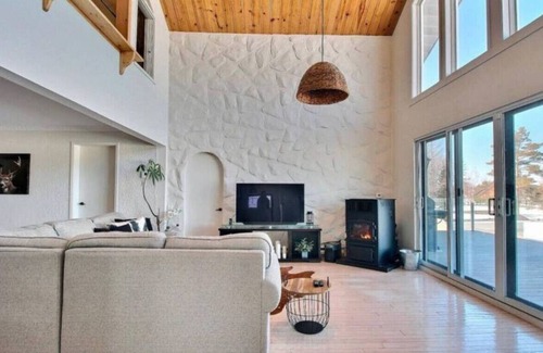 Mauricie Maison | Lakeside & Private Beach