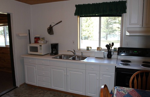 Trout Creek Hôtel | Lakeside Resort and Motel