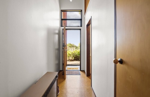 Omori Maison | Lakeside Stunner - Omori Holiday Home