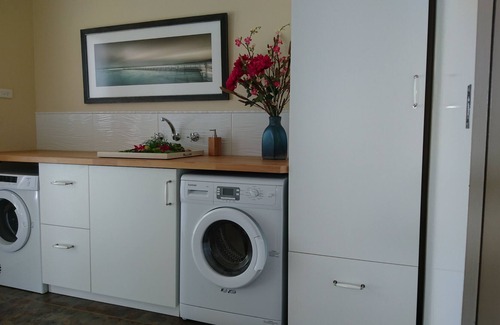 Summerland Point Maison | Lakeside @ Summerland point