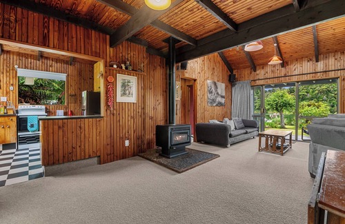 Okere Falls Cottage | Lakeside Villa - Lac Rotoiti Maison de vacances