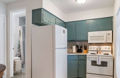 Volente Cabine | LakeTravis Bungalow 3
