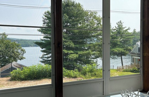 Alton Bay Cottage | Lakeview, Winniescapes, cozy, family, pets, boat slip, beach, trails, skiing