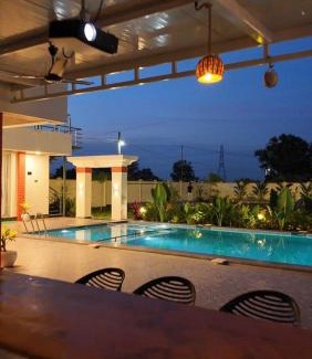 Ibrahimpatan Maison | Lakeview Farmstay