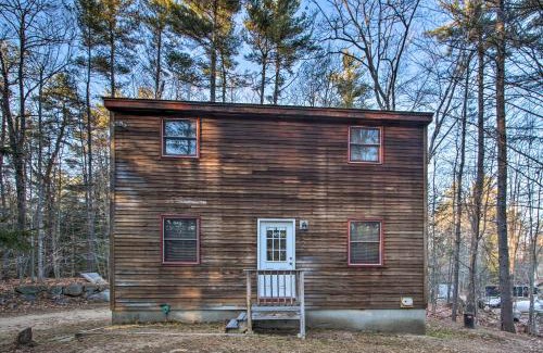 Eidelweiss Village Maison | Lakeview Forest Cabin with Deck Less Than half Mile to Beach!