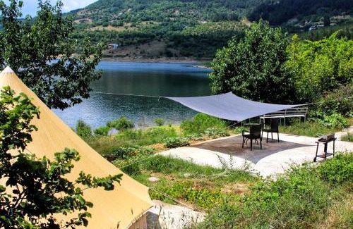 Dalgopo Autre | Lakeview Glamping