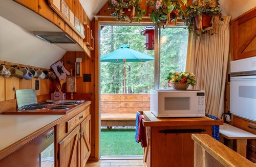 Ridgewood Maison | Lakeview Guest House in Carnelian Bay