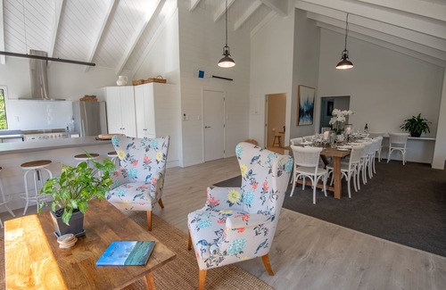 Karapiro Cabine | Lakeview Lodge Karapiro - Bijou Hamptons
