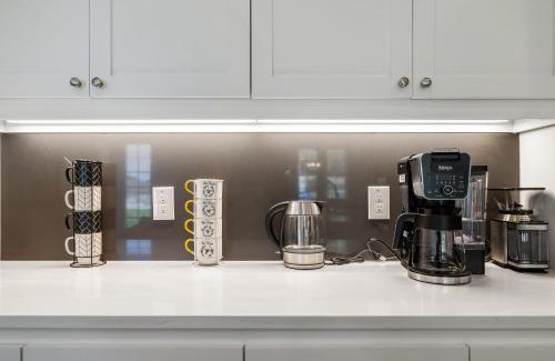 Lakewood Village Maison | Lakeview Oasis Home with Spa