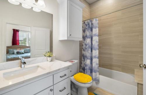 Lakewood Village Maison | Lakeview Oasis Home with Spa