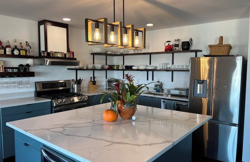 Miller Beach Maison | Live the good life! Relaxed modern living with lake views.