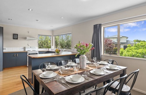 Taupo Cottage | Lakewood Haven - Taupo Maison de vacances