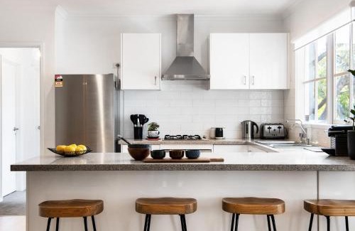 Daylesford Maison | Lakewood minutes walk to Lake Daylesford