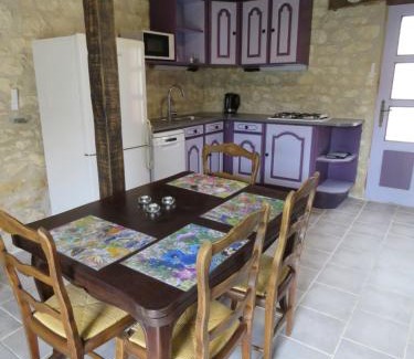Oulches Appartement | Lalot gîte