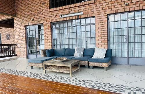 Emalahleni Maison | LamaProp Stay Inn