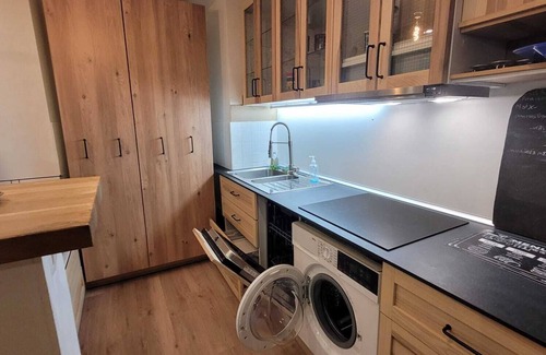 Saint-Ouen Appartement | Lamartine : Charmant Appart 4 Pers. Avec Parking, Proche Stade de France