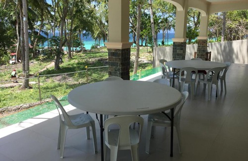 Badian Lit Et Petit-Déjeuner | Lambug Beach Homestay