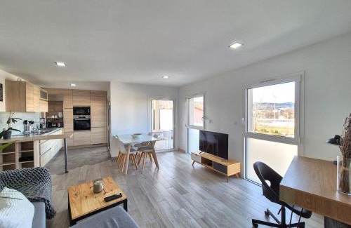 Vallieres Appartement | Lana #Clim#Terrasse - Meublé classé 3étoiles