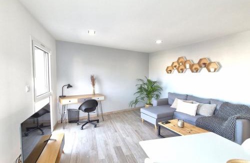 Vallieres Appartement | Lana #Clim#Terrasse - Meublé classé 3étoiles