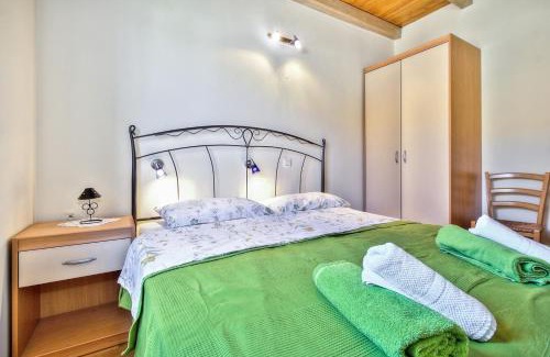 Petrovija Maison | LANA house with apartment