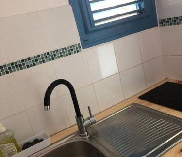 Sainte-Anne Appartement | Lanbeli Studio à 50m de la plage