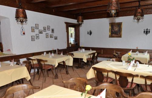 Bernried am Starnberger See Maison | Landgasthof Drei Rosen