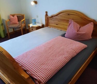 Ortenberg Hôtel | Landgasthof Rotlipp Gästezimmer