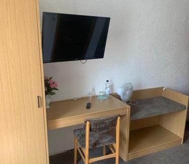 Mittelzentrum Artern Hôtel | Landgasthof Zum Ring