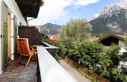 Mittenwald Appartement | Landhaus Albrecht