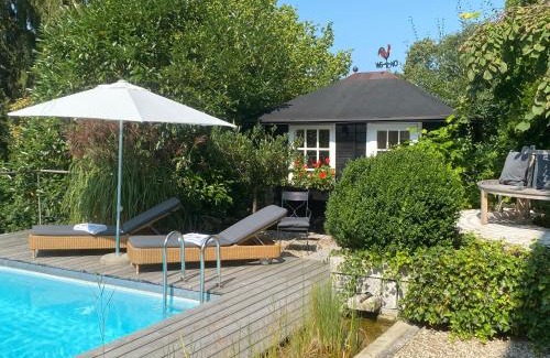 Oberstdorf Appartement | Landhaus am Plattenbichl - Luxus Apartment mit Pool und Sauna - im Sommer Bergbahn inklusive