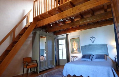 Bouquet Autre | Landhaus bei Uzès - in Einem Ruhigen Dorf im Bauernhausstil