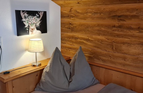 Inneralpbach Appartement | Landhaus Moser cozy living in the ski and hiking area