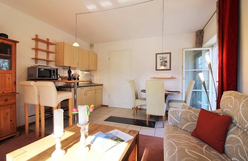 Kaegsdorf Appartement | Landhaus Ostseeblick WE 13: friendly 2-room apartment with balcony close to the beach