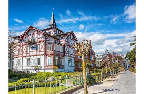 Binz Maison | Landhaus Wildrose