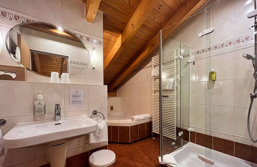 Horn Hôtel | Landhotel Guglhupf