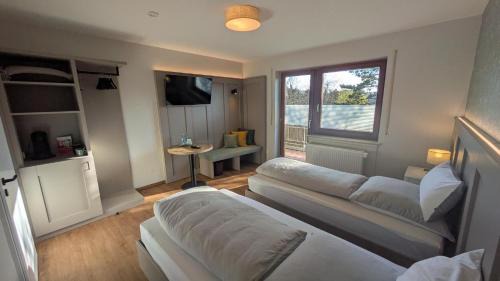 Breuna Hôtel | Landhotel Sonneneck - Breuna im Naturpark