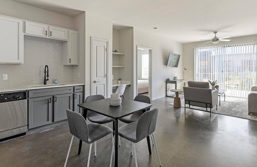 West Dallas Appartement | Landing at Lofts at Sylvan Thirty - 2 Bedrooms in West Dallas