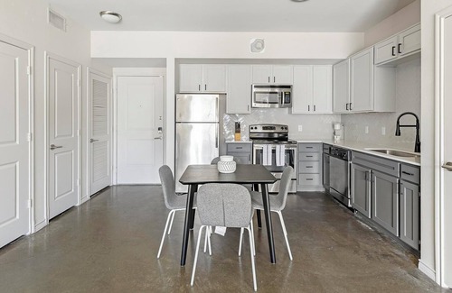 West Dallas Appartement | Landing at Lofts at Sylvan Thirty - 2 Bedrooms in West Dallas