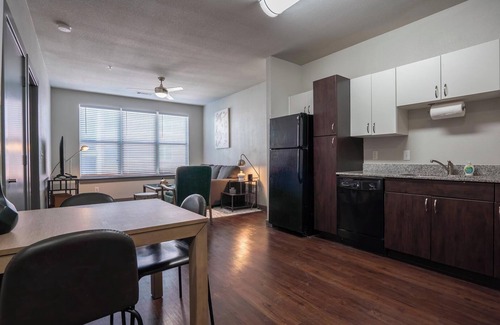 Tobin Hill Appartement | Landing at Lofts on Main - 1 Bedroom in Monte V.