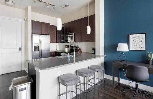 Old East Dallas Appartement | Landing at Macallan on Ross - 1 Bedroom in Upto.