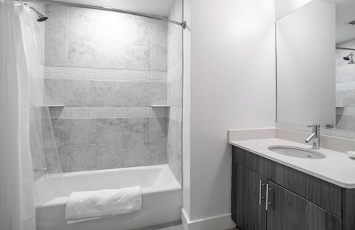 Ampere Appartement | Landing at Parkway Lofts Apts - Studio in East Orange