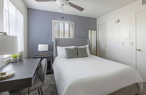 Glendale Appartement | Landing at Stillwater - Studio in Downtown Glendale