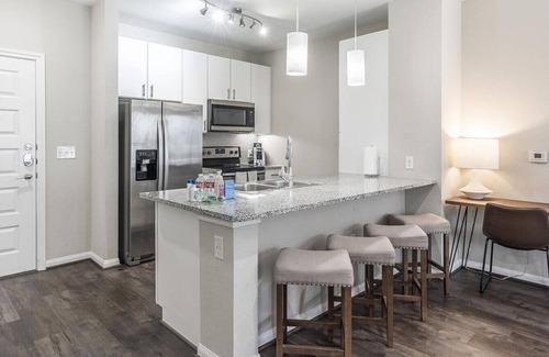 Stone Oak Appartement | Landing at The Abbey at Sonterra - 2 Bedrooms in Stone Oak