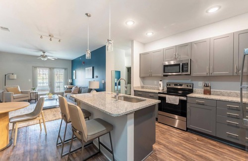 Socastee Appartement | Landing at The Parker Myrtle Beach - 2 Bedrooms.
