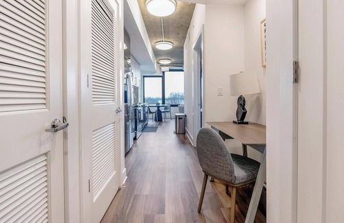Baileys Crossroads Appartement | Landing at Three Collective - 1 Bedroom in Fall.
